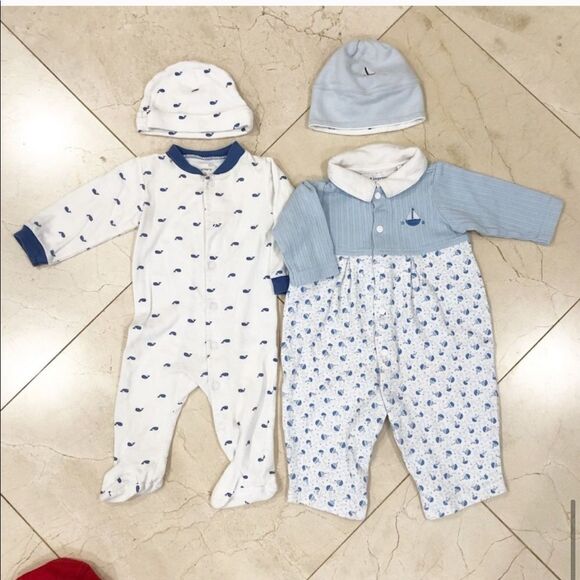 Bundle of onesies and matching hats - Picture 8 of 10
